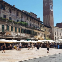 piazza-delle-erbe-verona