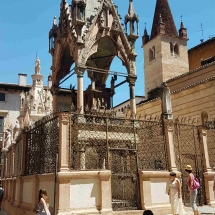 pomnik-scaliger-tombs-verona