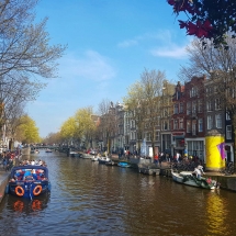 amsterdam-jeden-z-kanalov