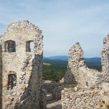 zrucanina-hrusovskeho-hradu